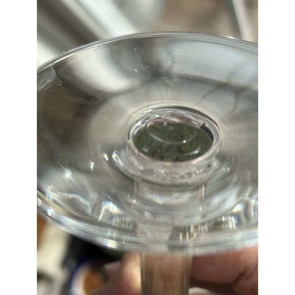 Pale Green Hand Blown Wine Glass Goblet Bubbles Clear Stem for set of 2 - Picture 9 of 10